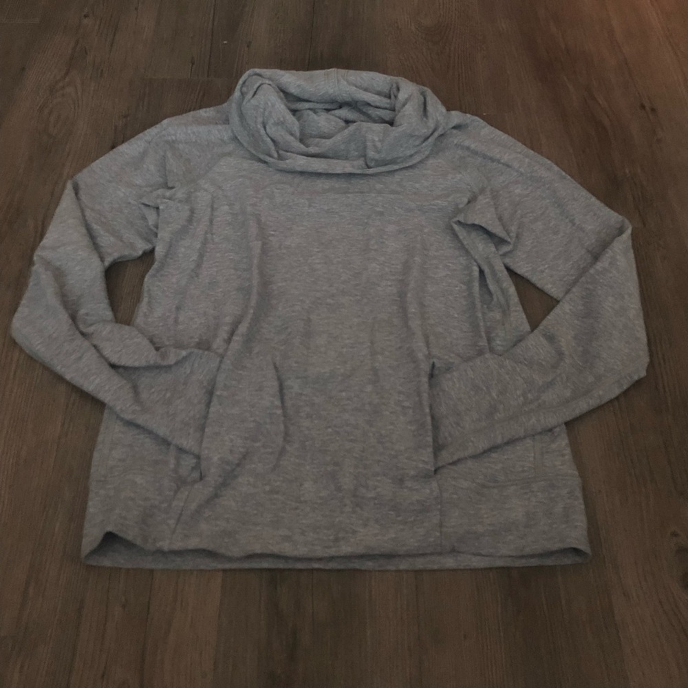 Lululemon - Cowl neck Pullover